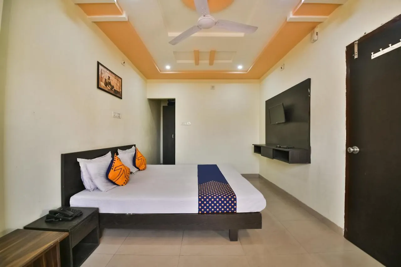 Spot On 49271 Hotel Amrit Udaipur