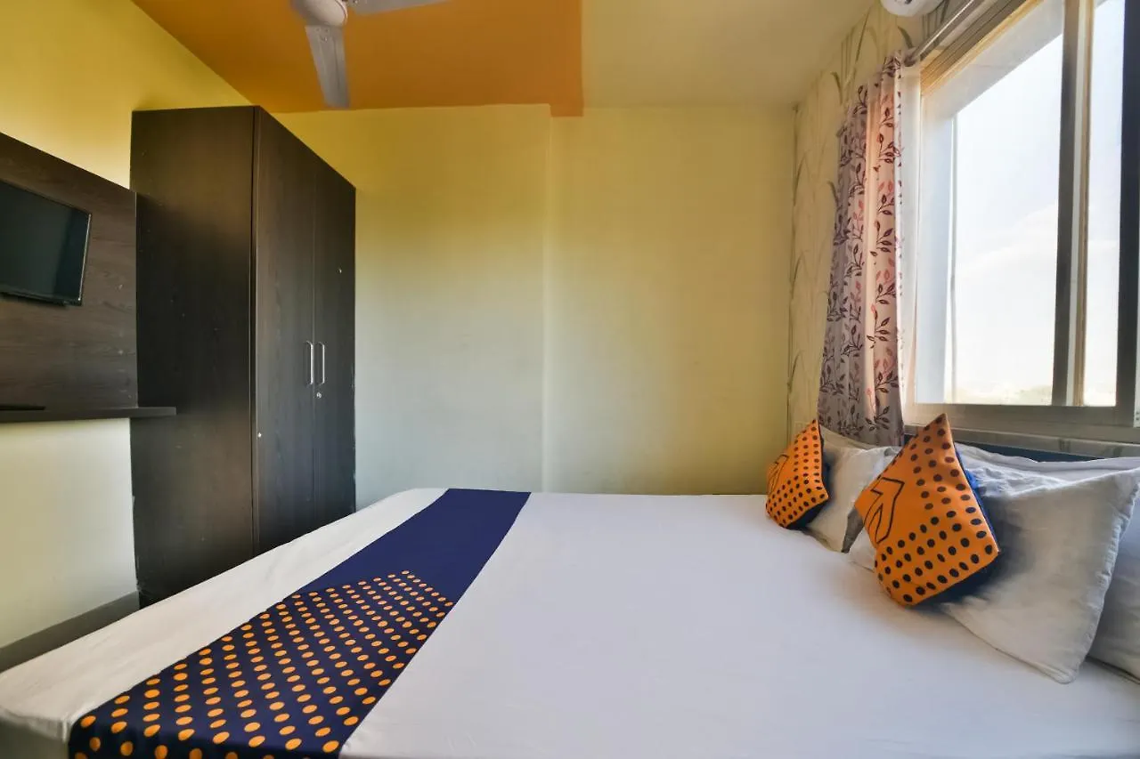 ***  Spot On 49271 Hotel Amrit Udaipur India